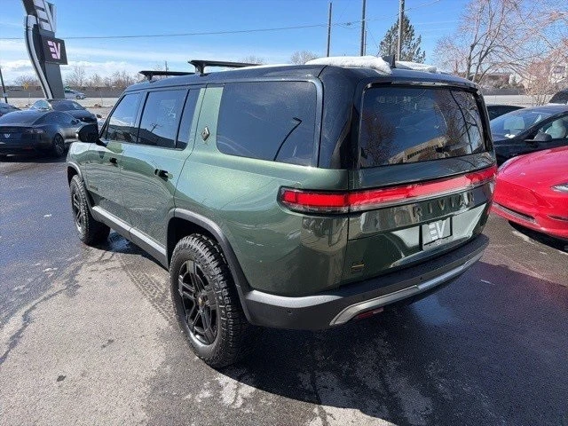 2023 Rivian R1S - Image 5 of 16