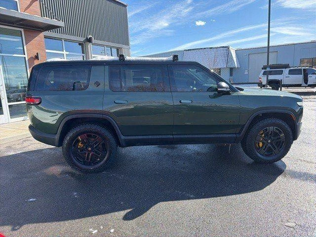 2023 Rivian R1S - Image 8 of 16