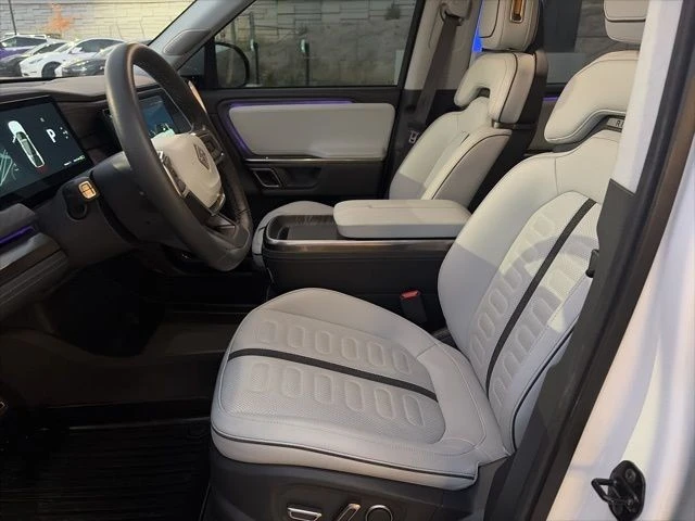 2023 Rivian R1S - Image 13 of 21