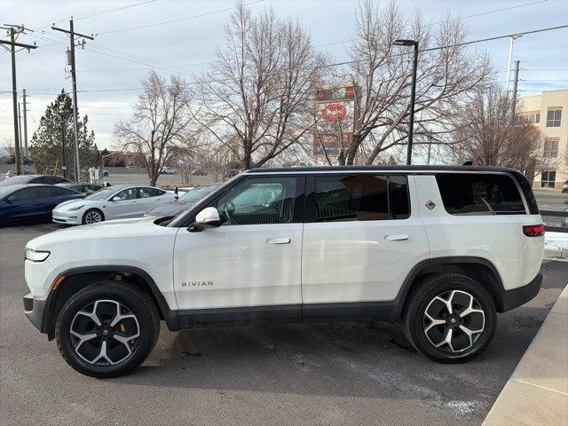 2023 Rivian R1S - Image 5 of 21