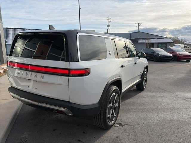 2023 Rivian R1S - Image 8 of 21