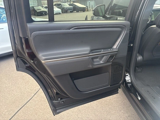 2023 Rivian R1S - Image 14 of 21