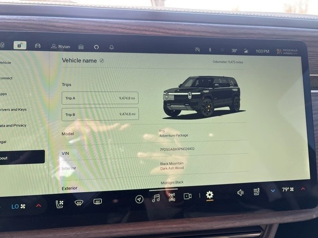 2023 Rivian R1S - Image 10 of 21