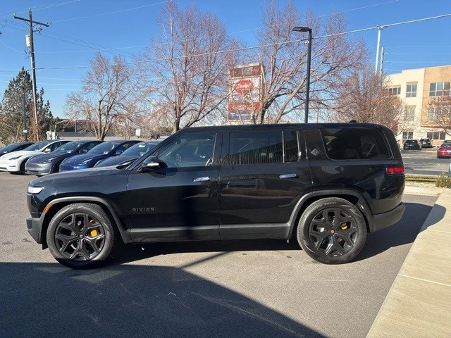 2023 Rivian R1S - Image 4 of 21