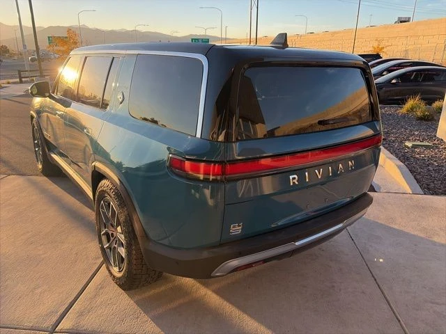 2023 Rivian R1S - Image 6 of 21