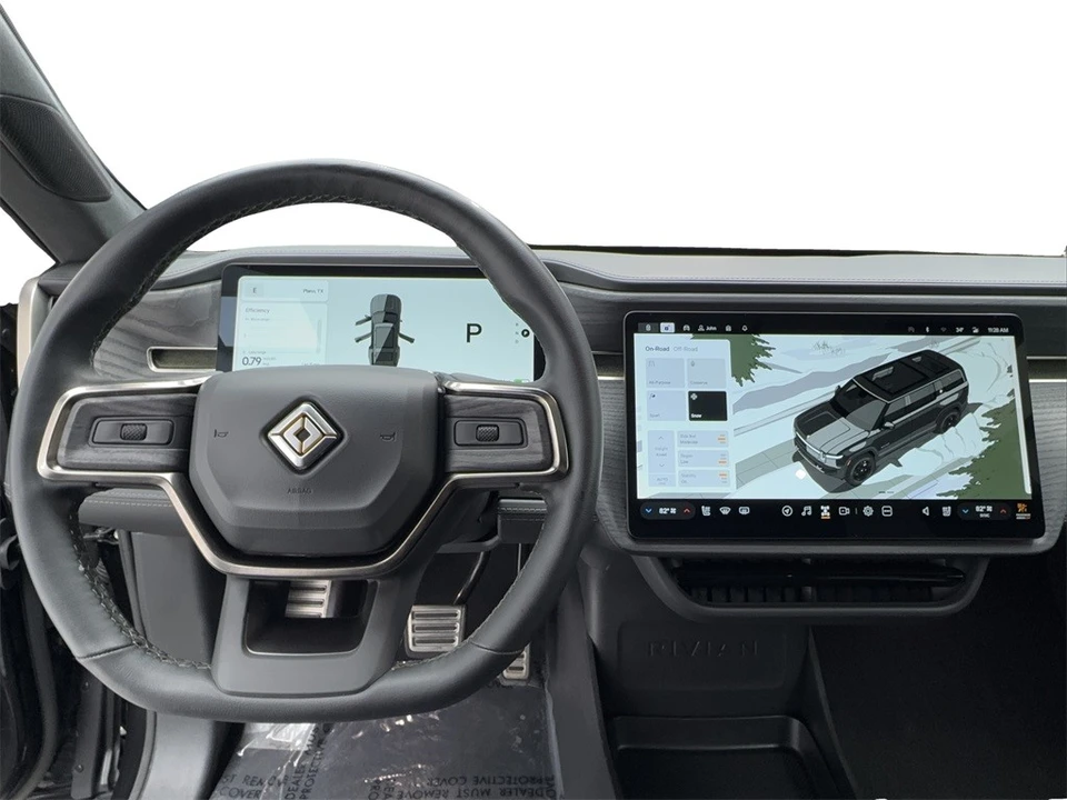 2023 Rivian R1S - Image 19 of 21