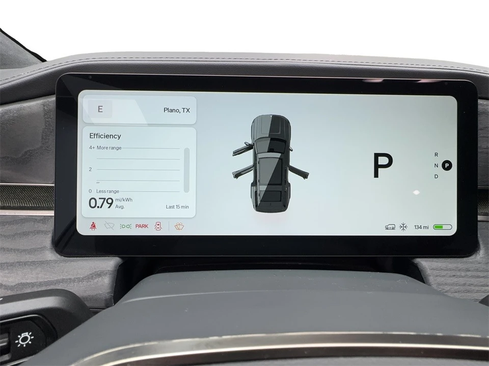 2023 Rivian R1S - Image 21 of 21