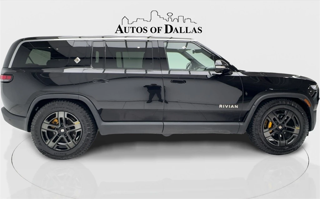 2023 Rivian R1S - Image 7 of 21