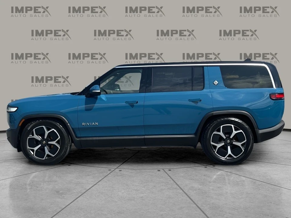 2023 Rivian R1S - Image 2 of 21