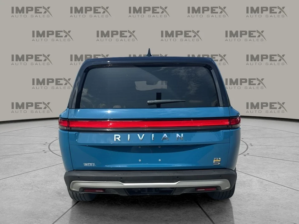 2023 Rivian R1S - Image 4 of 21