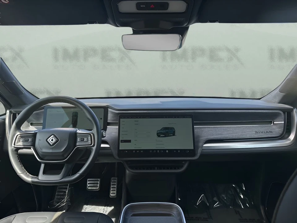 2023 Rivian R1S - Image 15 of 21