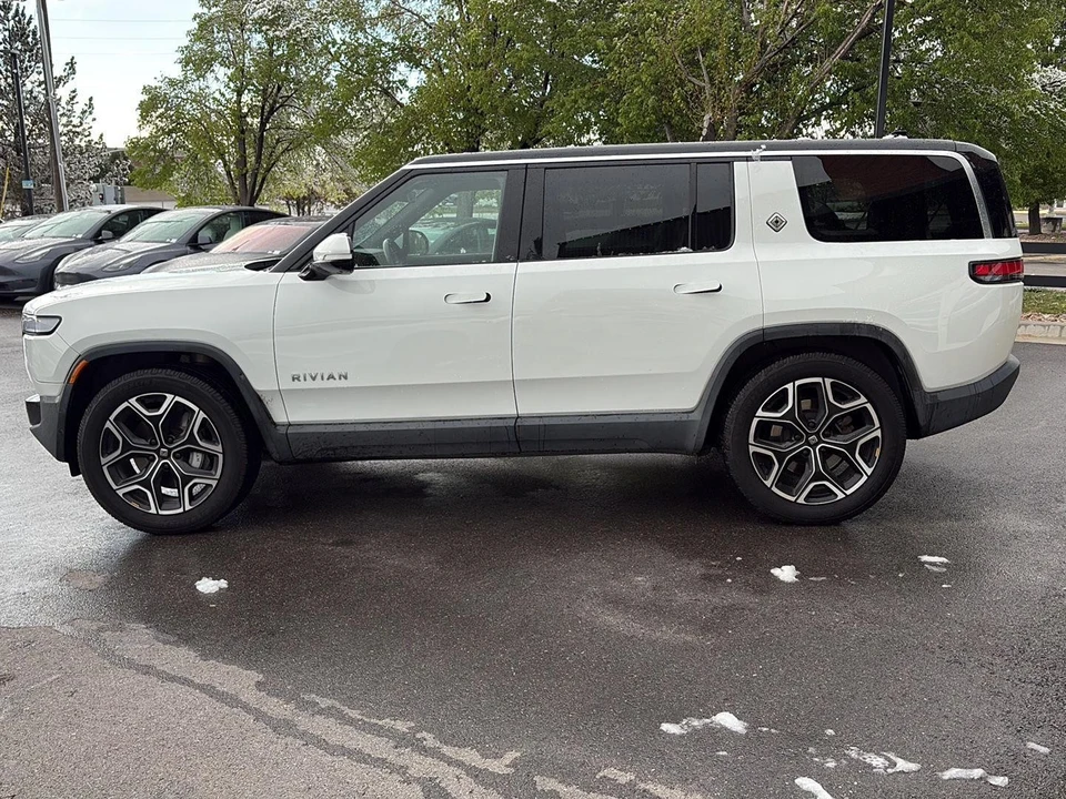2023 Rivian - Image 5 of 29