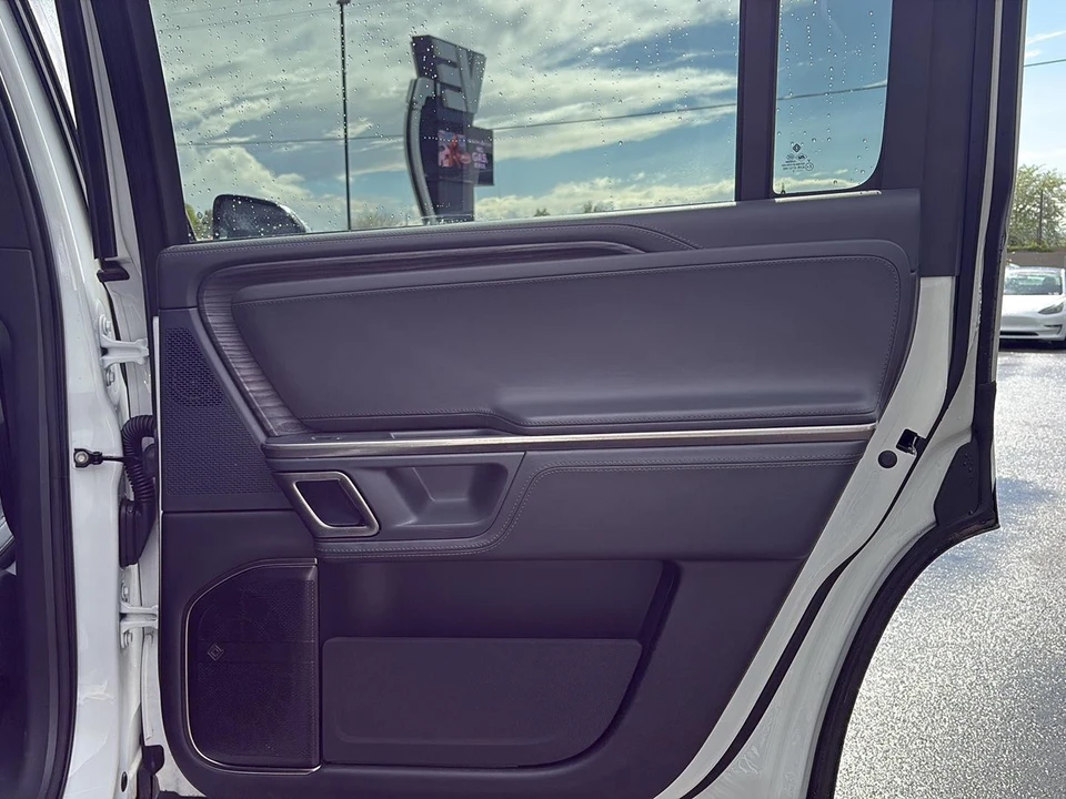 2023 Rivian - Image 23 of 29