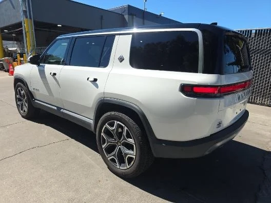 2023 Rivian - Image 4 of 6