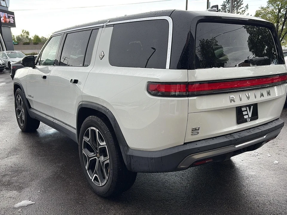 2023 Rivian - Image 6 of 29