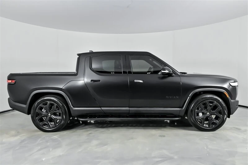 2023 Rivian R1T - Image 13 of 21