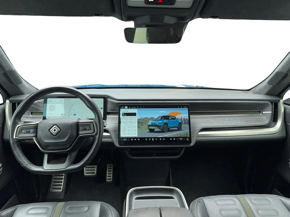 2023 Rivian R1T - Image 16 of 21