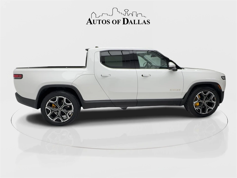 2023 Rivian R1T - Image 7 of 12