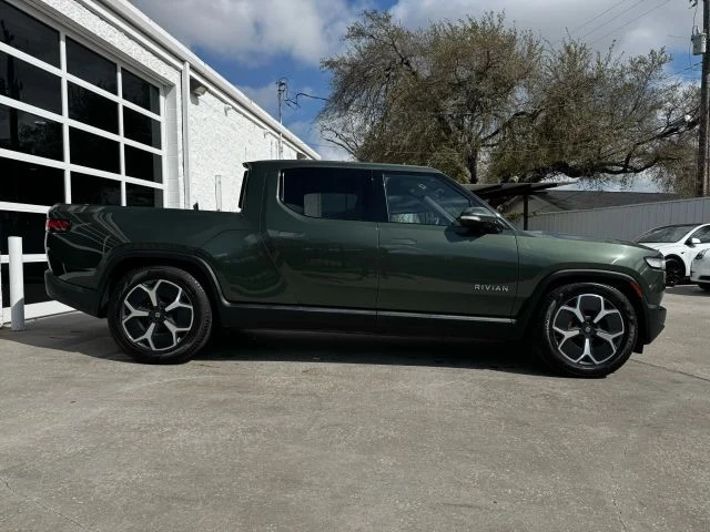 2023 Rivian R1T - Image 19 of 21