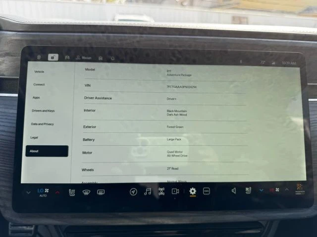 2023 Rivian R1T - Image 15 of 21