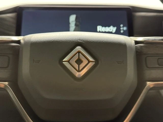 2023 Rivian R1T - Image 20 of 31