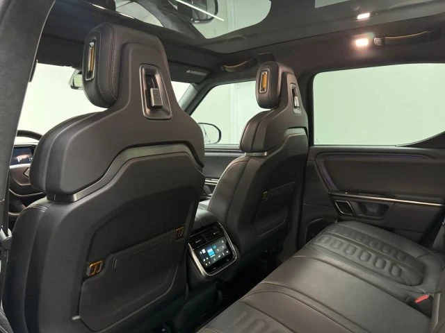 2023 Rivian R1T - Image 13 of 31