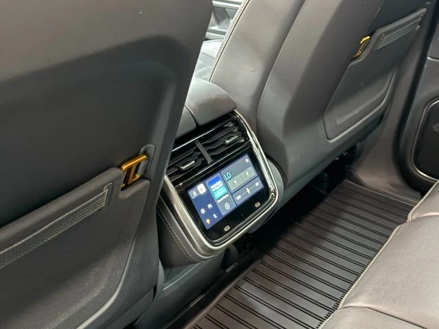 2023 Rivian R1T - Image 26 of 31