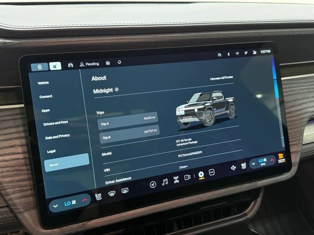 2023 Rivian R1T - Image 23 of 31
