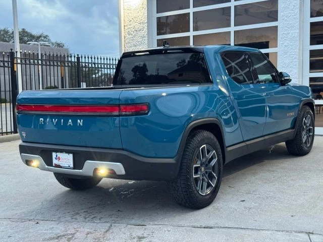 2023 Rivian R1T - Image 10 of 21