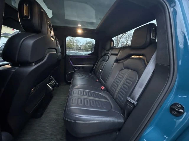 2023 Rivian R1T - Image 18 of 21