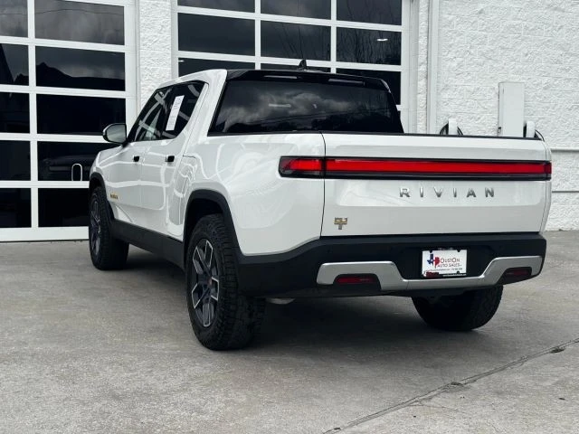2023 Rivian R1T - Image 16 of 21