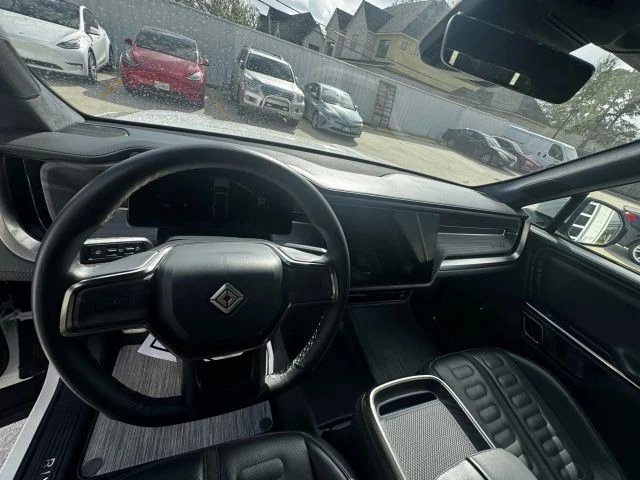 2023 Rivian R1T - Image 3 of 21