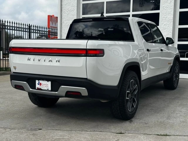 2023 Rivian R1T - Image 10 of 21