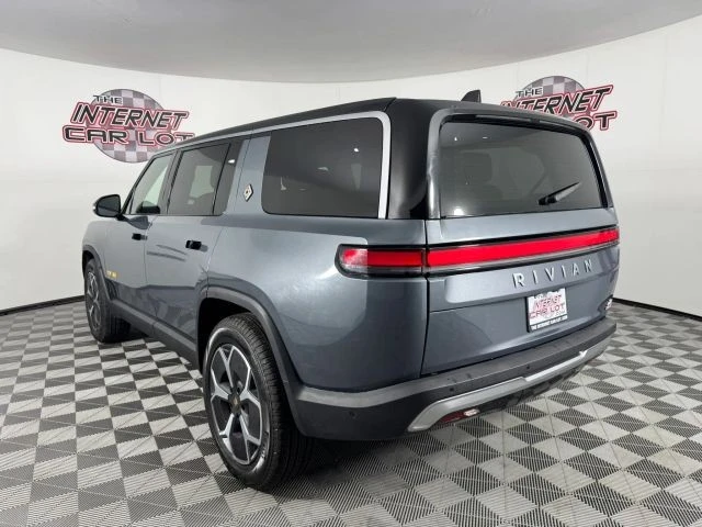 2023 Rivian R1S - Image 5 of 12