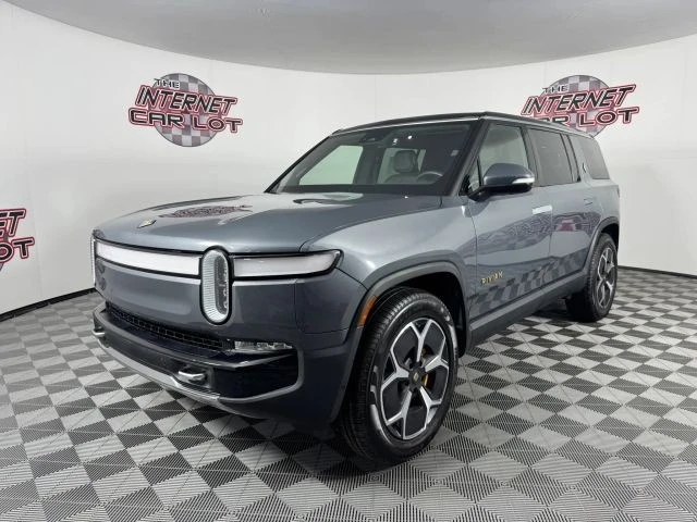 2023 Rivian R1S - Image 3 of 12