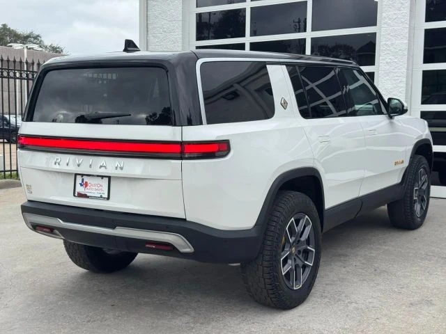 2023 Rivian R1S - Image 16 of 21