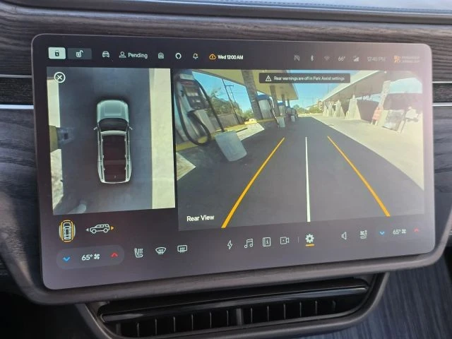 2023 Rivian R1S - Image 21 of 21