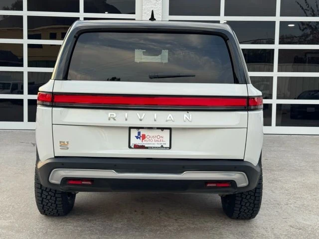 2023 Rivian R1S - Image 13 of 21