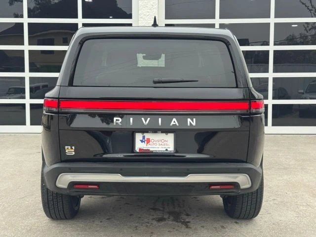 2023 Rivian R1S - Image 19 of 21