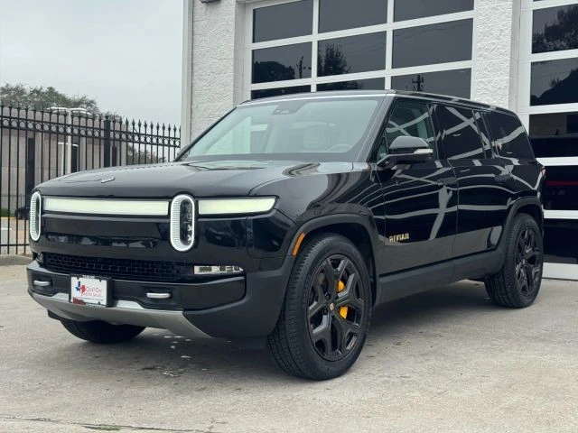 2023 Rivian R1S - Image 7 of 21