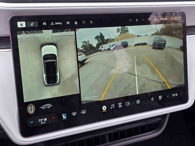 2023 Rivian R1S - Image 21 of 21