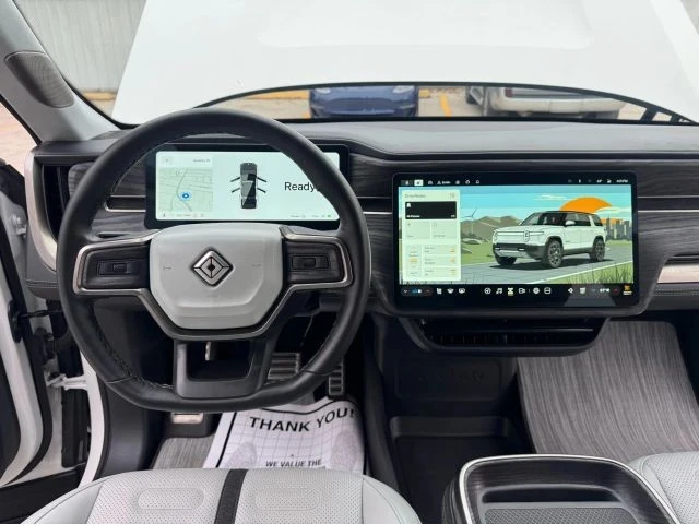 2023 Rivian R1S - Image 3 of 21