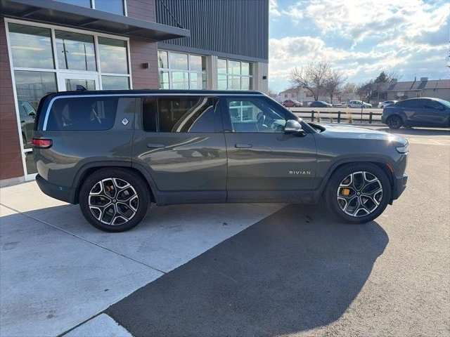 2023 Rivian R1S - Image 9 of 21