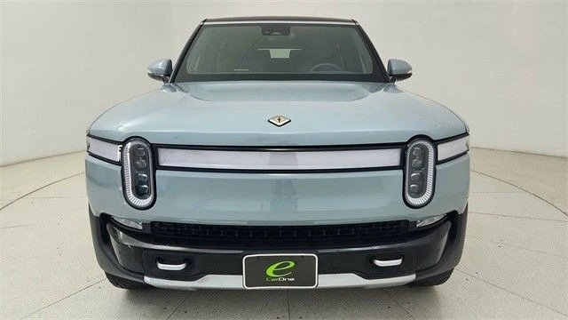 2023 Rivian R1S - Image 3 of 7