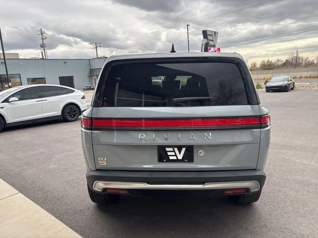 2023 Rivian R1S - Image 7 of 21