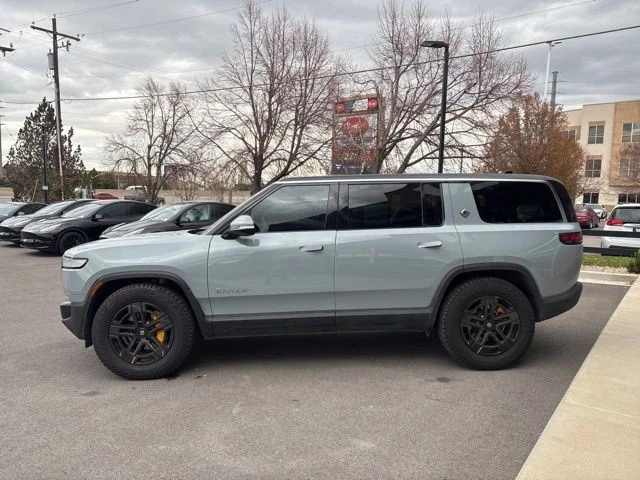 2023 Rivian R1S - Image 5 of 21