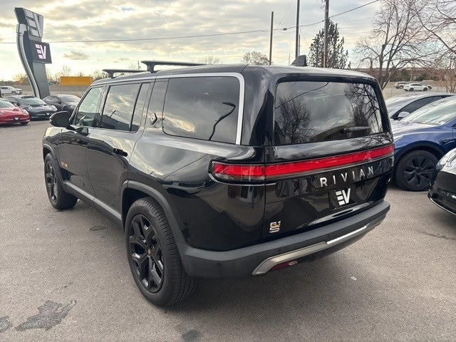2023 Rivian R1S - Image 6 of 21
