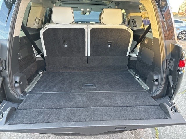 2023 Rivian R1S - Image 18 of 21
