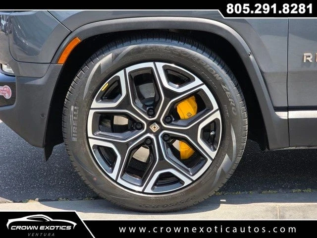 2023 Rivian R1S - Image 9 of 12