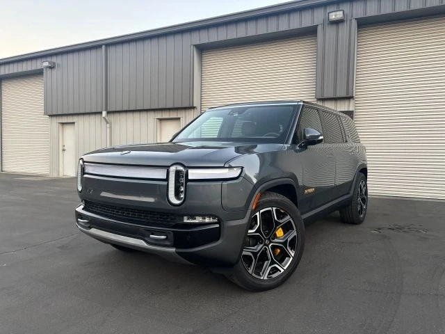 2023 Rivian R1S - Image 5 of 15